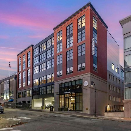 Cambria Hotel Portland Downtown Old Port Екстер'єр фото