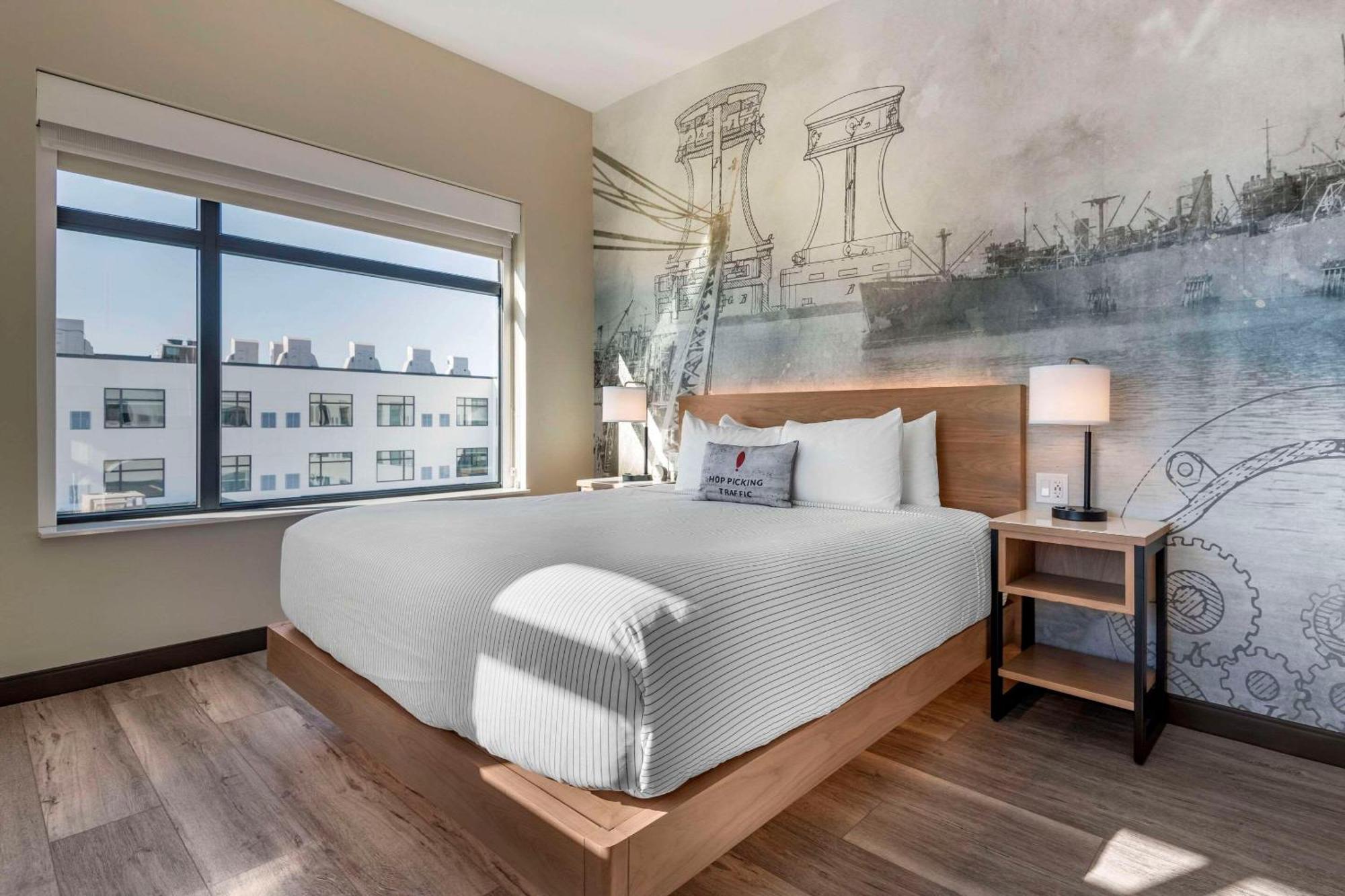 Cambria Hotel Portland Downtown Old Port Екстер'єр фото